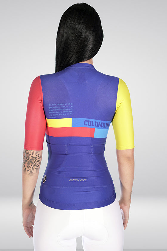 Slim Beetle Sweater