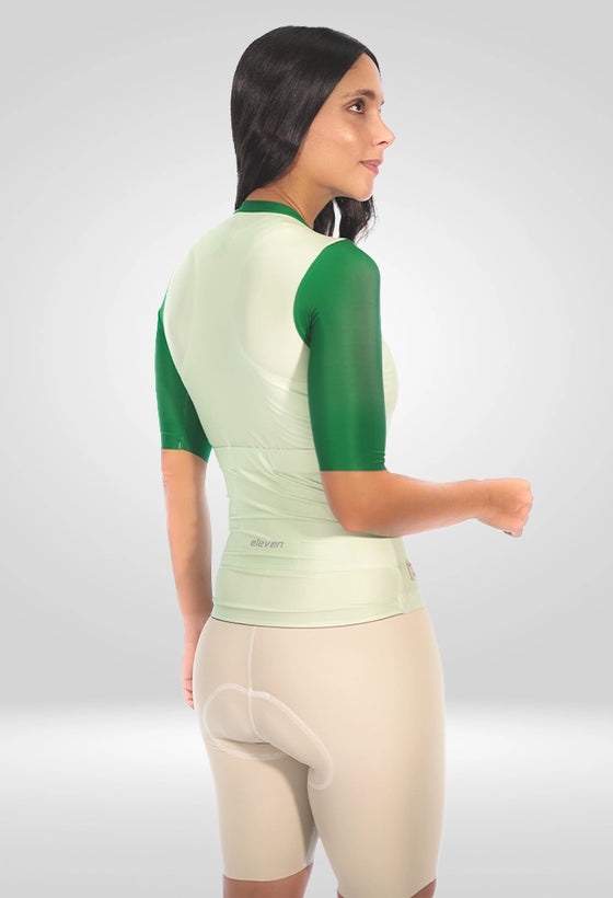 Slim Beetle Sweater